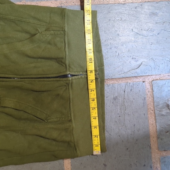 🌿 Satori Movement Green Hoodie - Earthy & Eco-Friendly! 🌿 - Picture 5 of 5